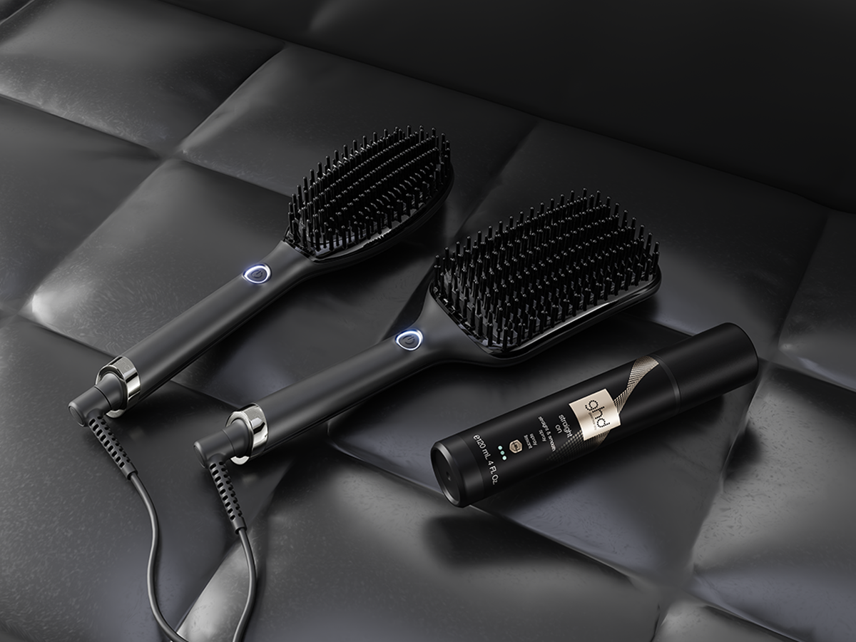 Brush it like it's hot!🖤