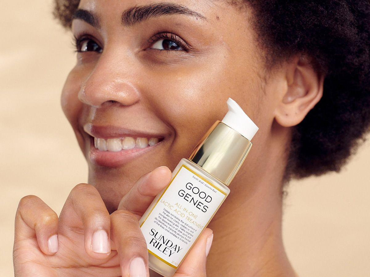 Discover Sunday Riley with 15% Off! 🤩