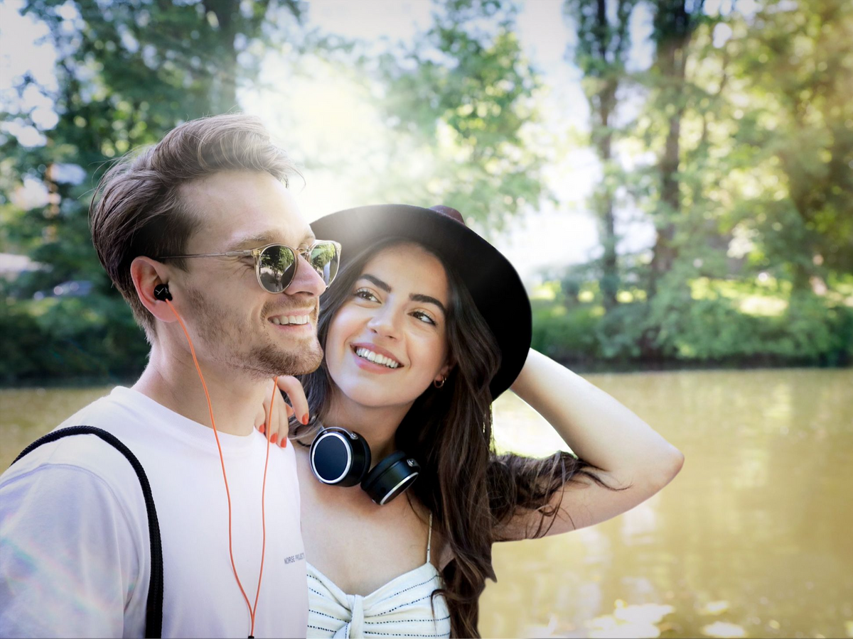 Get 10% Off for your perfect headphones and headsets.