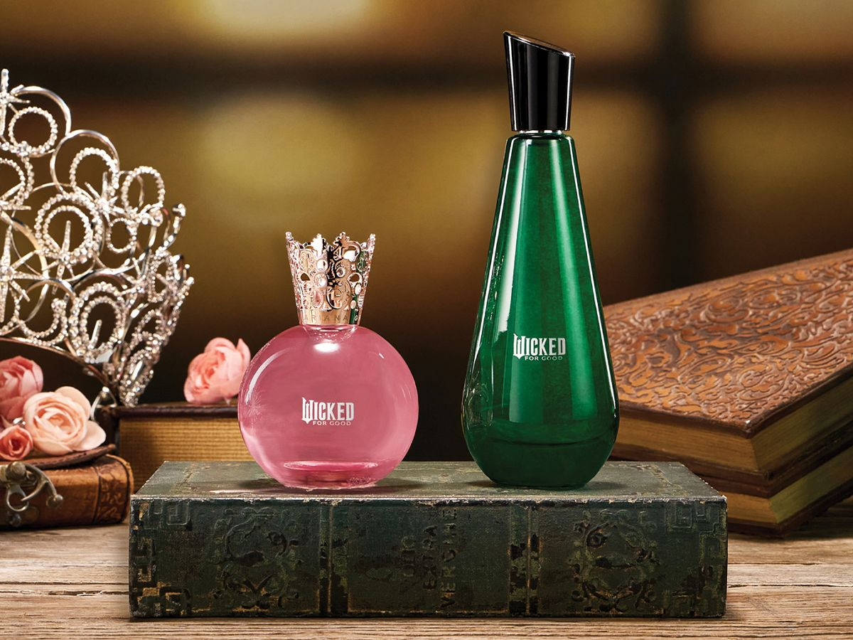 Oz presents Ariana Grande's New Fragrances