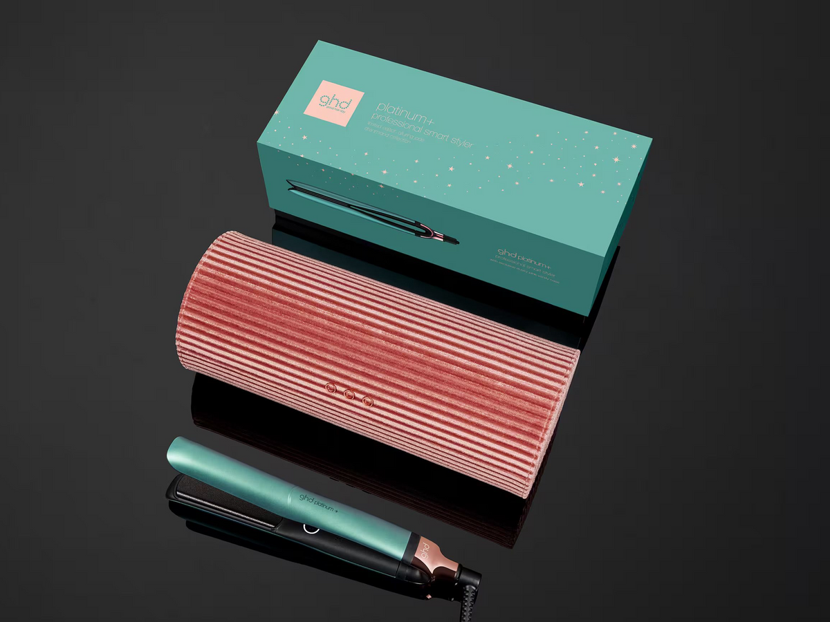Gift gorgeous hair this Christmas with ghd dreamland collection