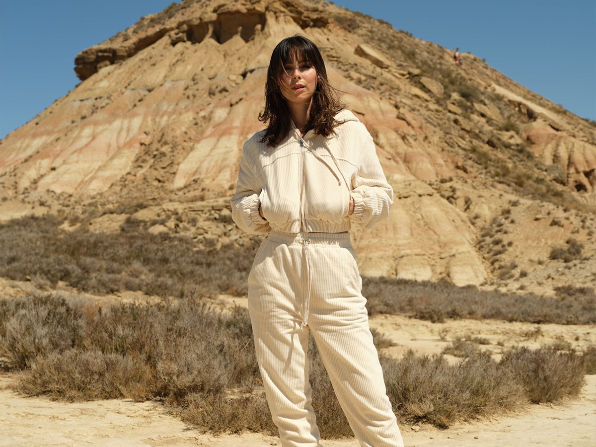 Do more with a lot less by Lena Meyer-Landrut