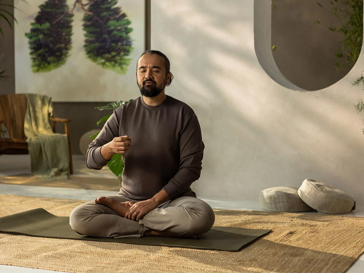 🧘‍♂️ Breathe Easy This Stress Awareness Day (5th Nov)