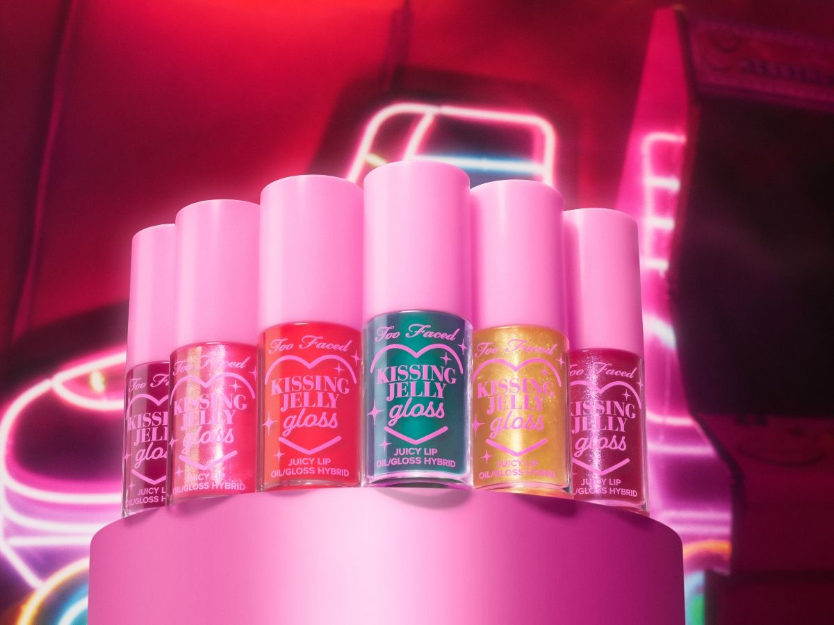 Trending - Kissing Jelly Lip Oil Gloss!💋