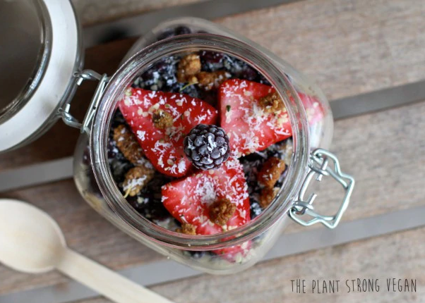 RECIPE: Vegan overnight oats with chia and coconut
