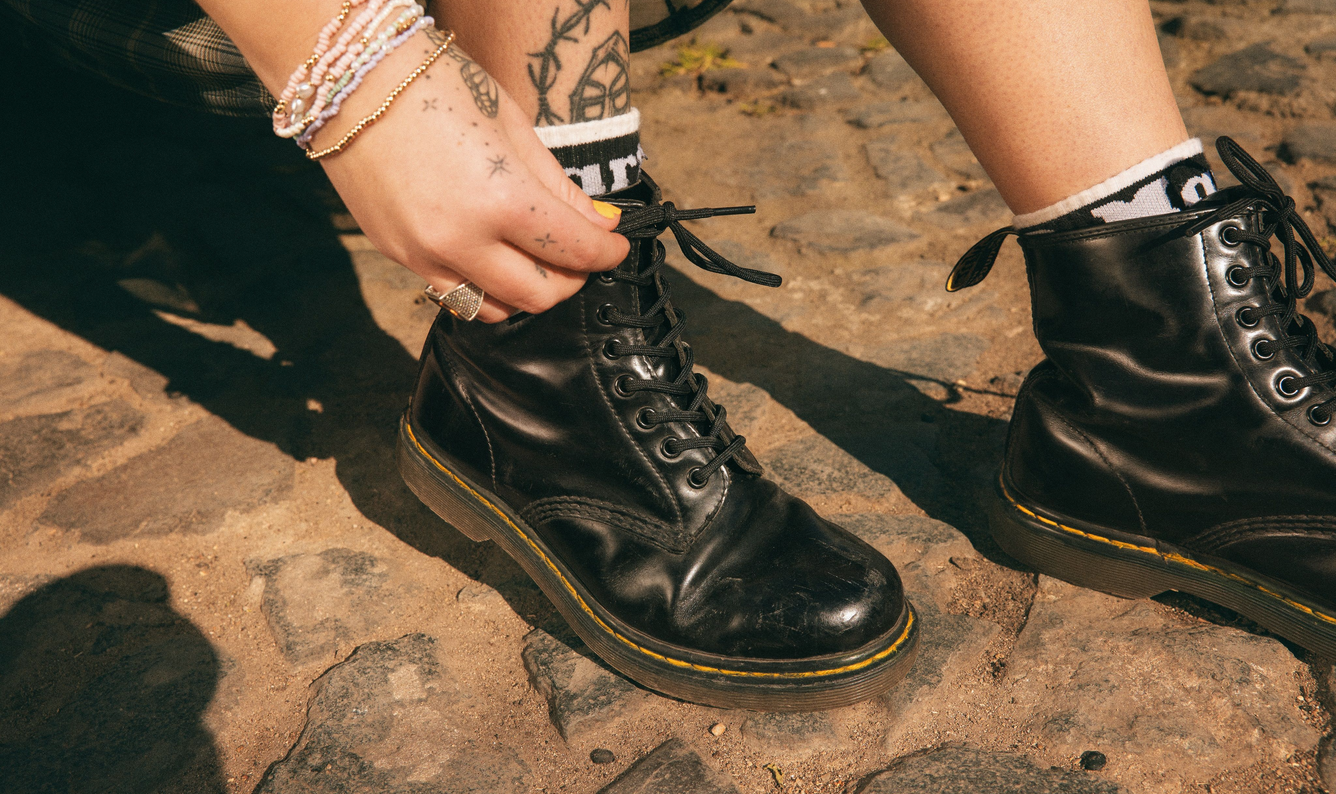 Dr martens 2024 descuento estudiantes