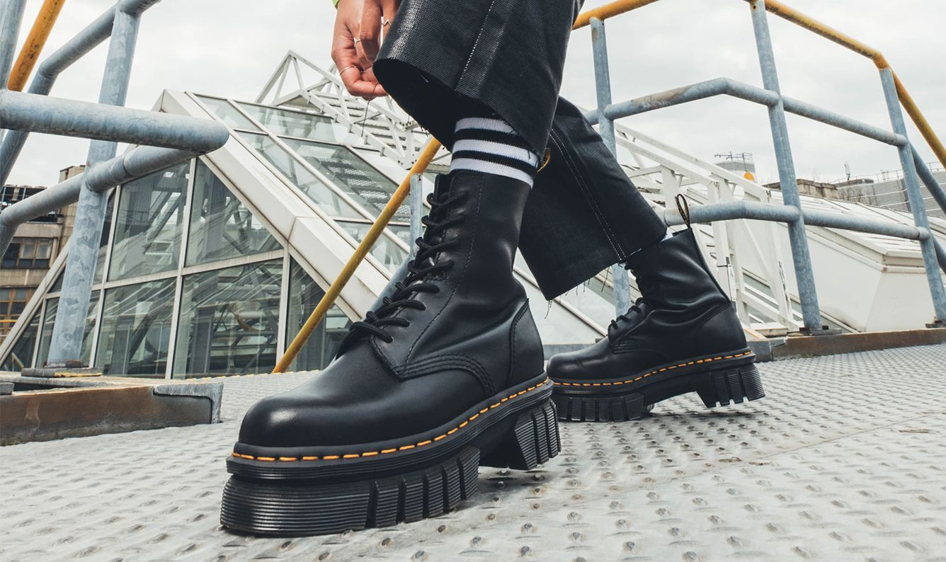 unidays dr martens