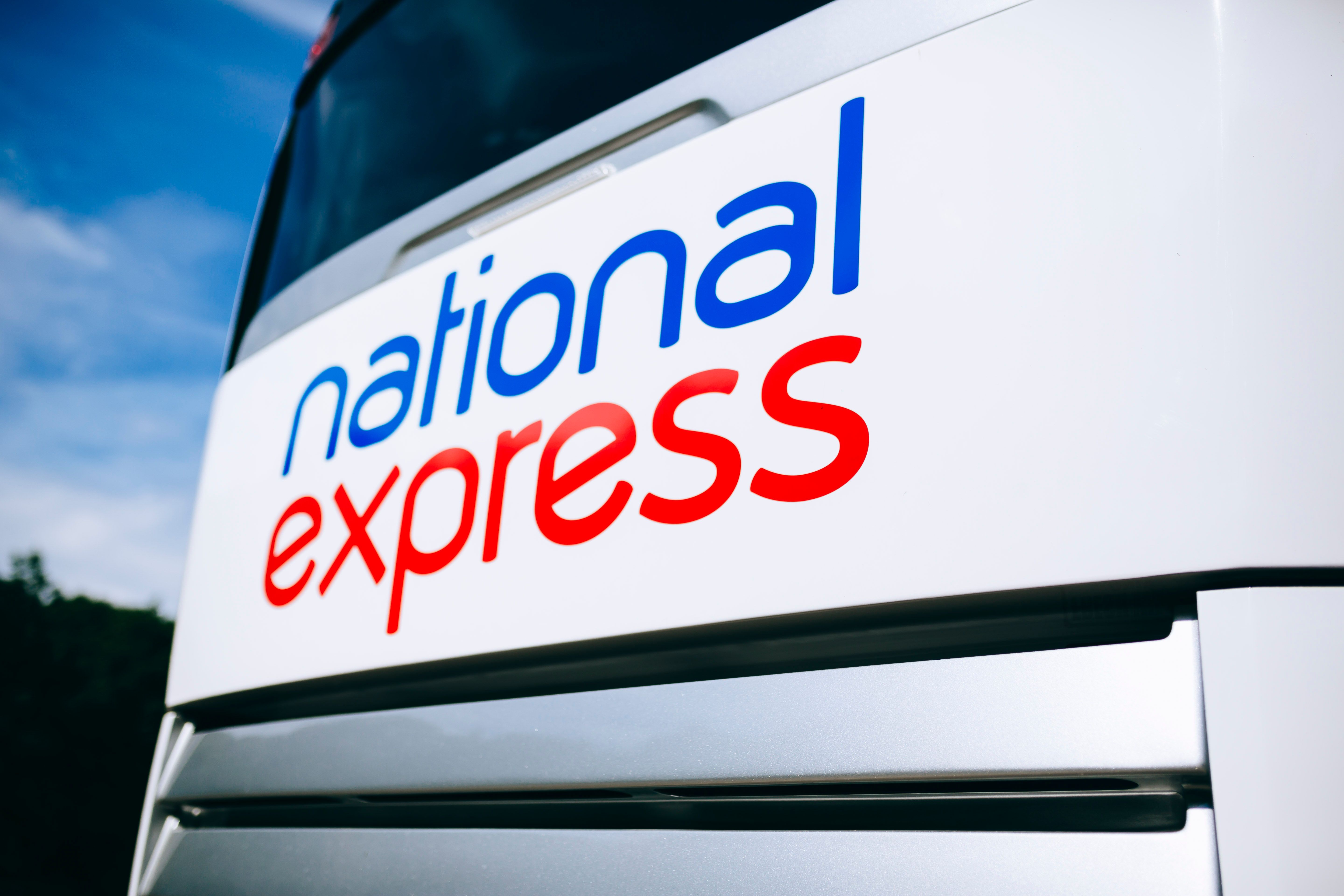 national express add luggage