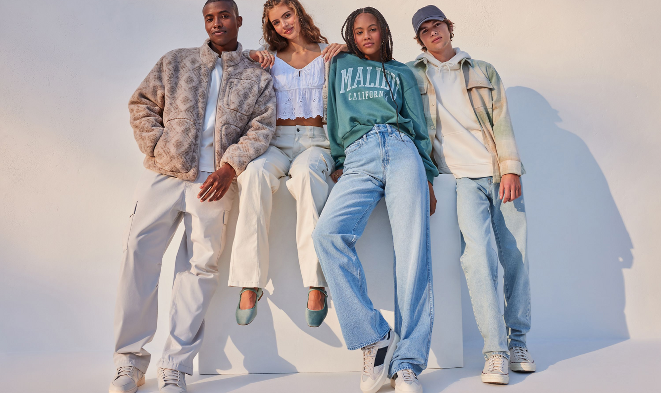 Hollister 10 Off UNiDAYS descuento para estudiantes enero 2024